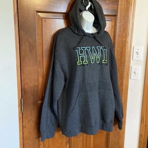 HWD Halfway Dead Men’s Pullover Dark Gray Graphic Hoodie Size Large NWTS - Picture 1 of 11